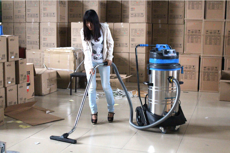 工業(yè)吸塵器